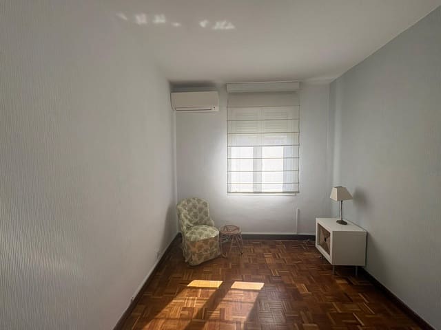 2 bedroom Flat for rent in Nueva España, Madrid city - € 1,500 (Ref: 9738349)