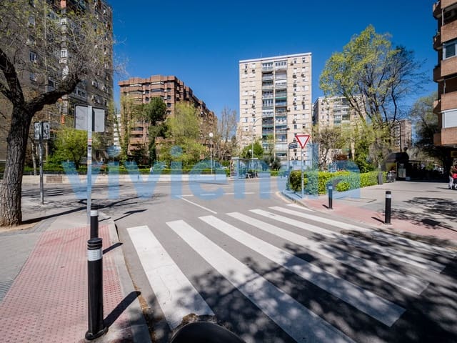 3 sovrum Lägenhet till salu i Estrella, Madrid stad med pool garage - 1 355 500 € (Ref: 9741592)