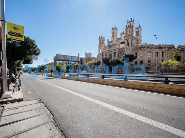 3 quarto Apartamento para venda em Cuatro Caminos, Madrid cidade - 1 037 000 € (Ref: 9741593)