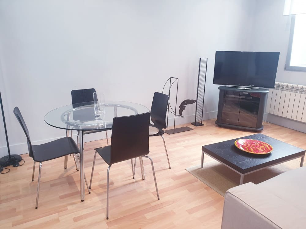 1 sovrum Lägenhet att hyra i Madrid stad - 1 550 € (Ref: 9747719)