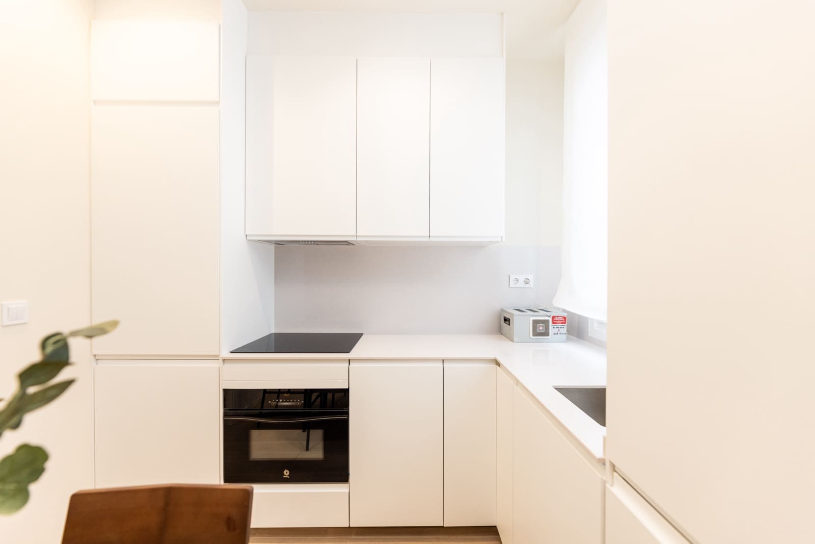 2 soverom Leilighet til leie i Madrid by - € 1 315 (Ref: 9747720)