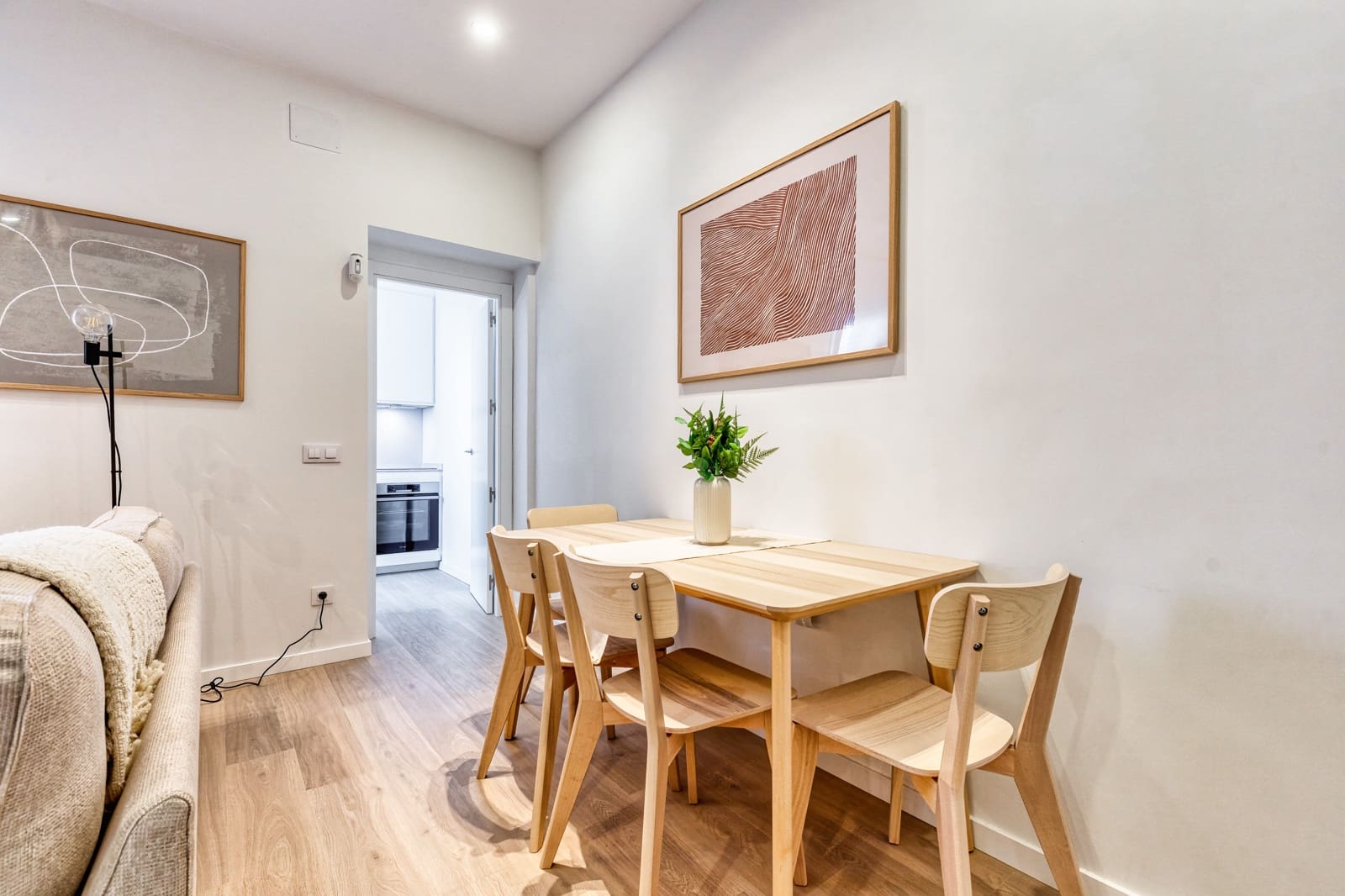 2 sovrum Lägenhet att hyra i Madrid stad - 1 545 € (Ref: 9751719)