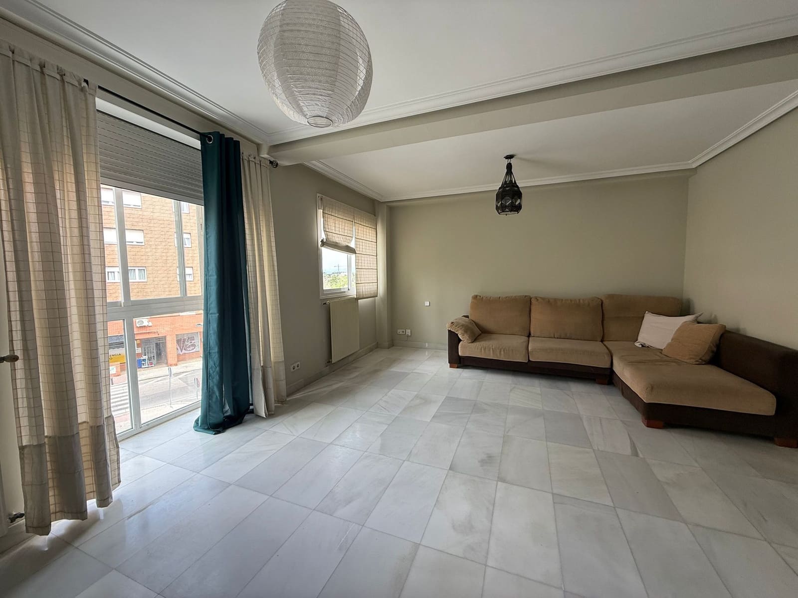 1 soveværelse Lejlighed til leje i Madrid by - € 1.500 (Ref: 9751720)