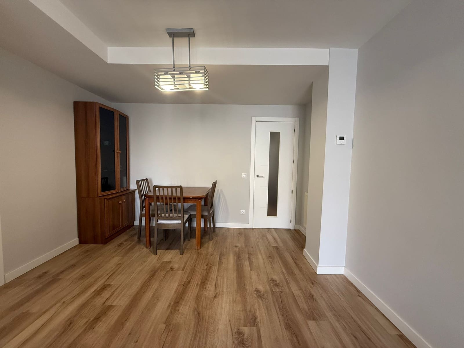 2 soveværelse Lejlighed til leje i Madrid by - € 1.750 (Ref: 9770370)