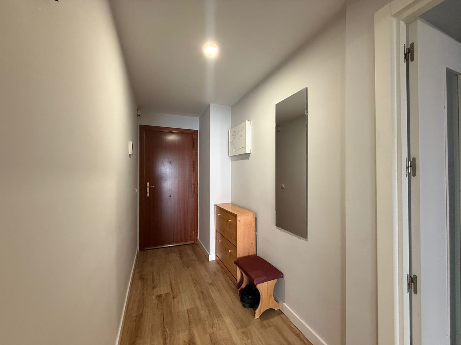 2 soveværelse Lejlighed til leje i Madrid by - € 1.750 (Ref: 9770370)