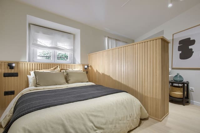 1 soveværelse Lejlighed til leje i Embajadores, Madrid by - € 1.195 (Ref: 9770372)