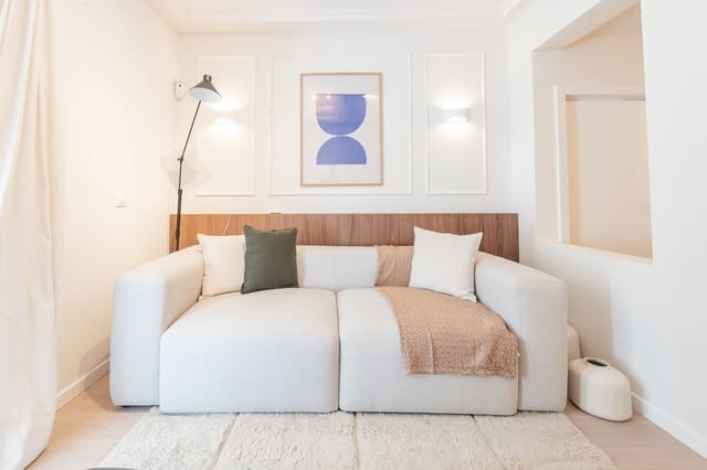 2 soverom Leilighet til leie i Justicia, Madrid by - € 2 075 (Ref: 9777789)