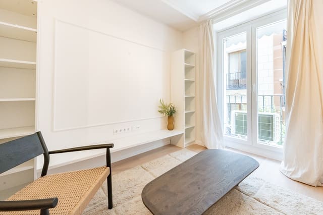 2 soverom Leilighet til leie i Justicia, Madrid by - € 2 075 (Ref: 9777789)