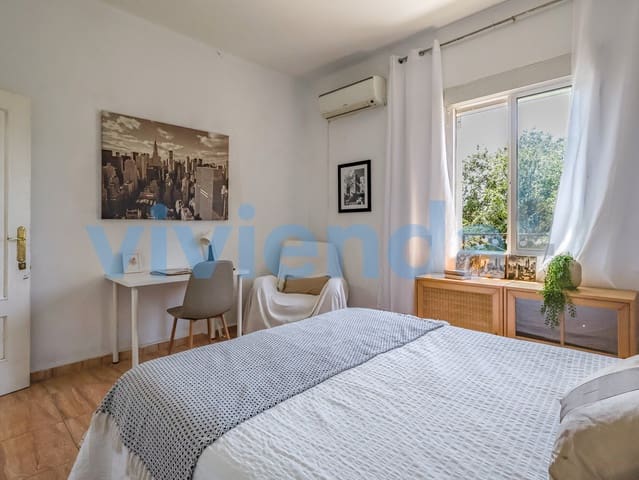 2 soveværelse Lejlighed til salg i Chopera, Madrid by - € 496.000 (Ref: 9780285)