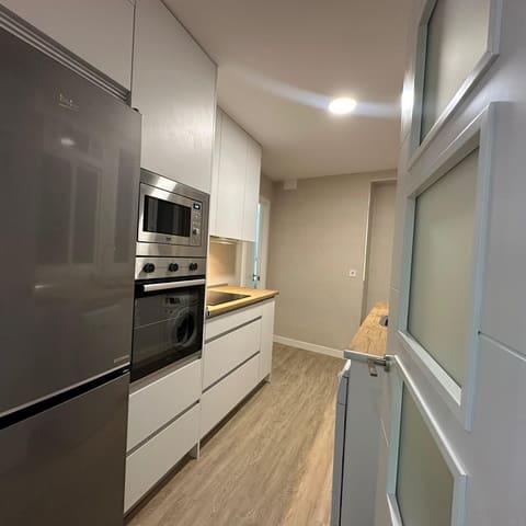 2 sypialnia Mieszkanie do wynajęcia w Palacio, Miasto Madryt - 1 875 € (Ref: 9780287)