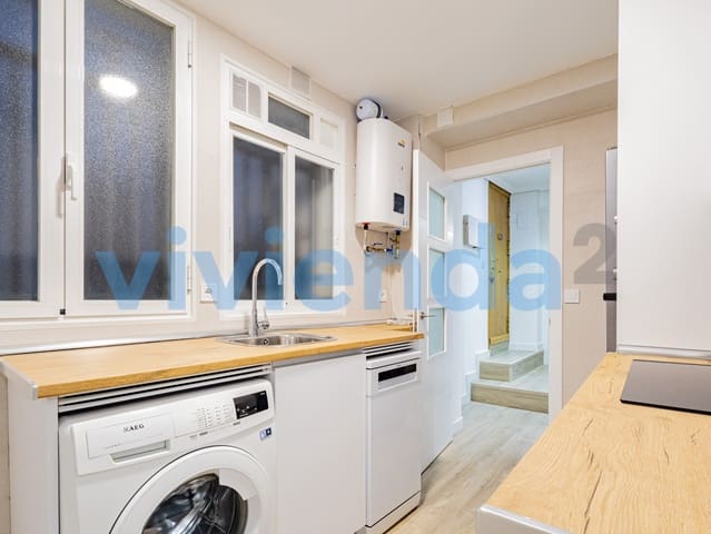2 Zimmer Wohnung zu vermieten in Palacio, Madrid Stadt - 1.800 € (Ref: 9780287)