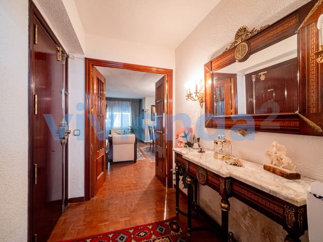4 chambre Appartement à vendre à Apostol Santiago, Madrid ville - 605 000 € (Ref: 9784950)