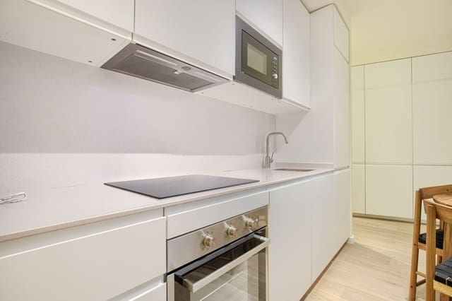 1 makuuhuone Asunto vuokrattavana paikassa Fuente del Berro, Madrid kaupunki - 1 245 € (Ref: 9790818)