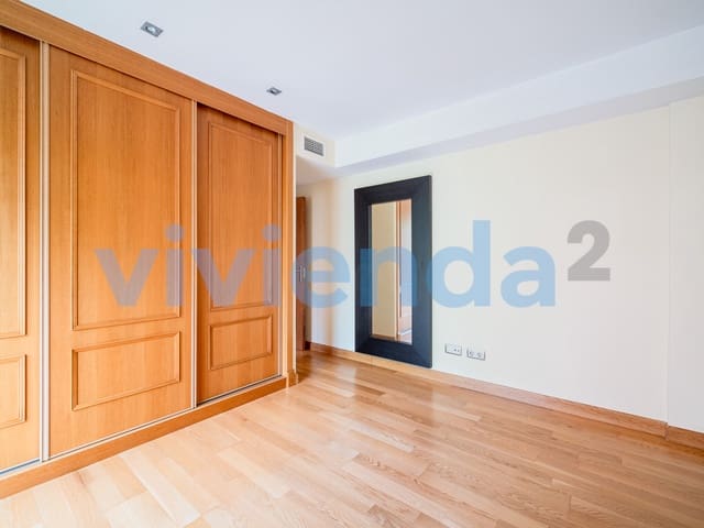 2 camera da letto Appartamento da affittare in Pinar del Rey, Madrid città con garage - 2.000 € (Rif: 9794324)