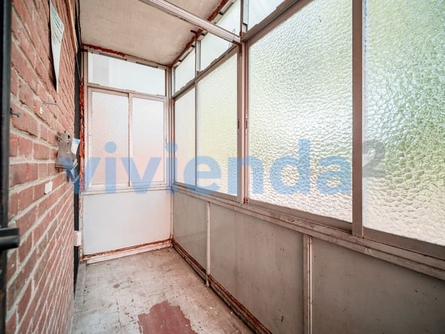 Piso de 3 habitaciones en San Juan Bautista, Madrid ciudad en venta - 393.000 € (Ref: 9800573)