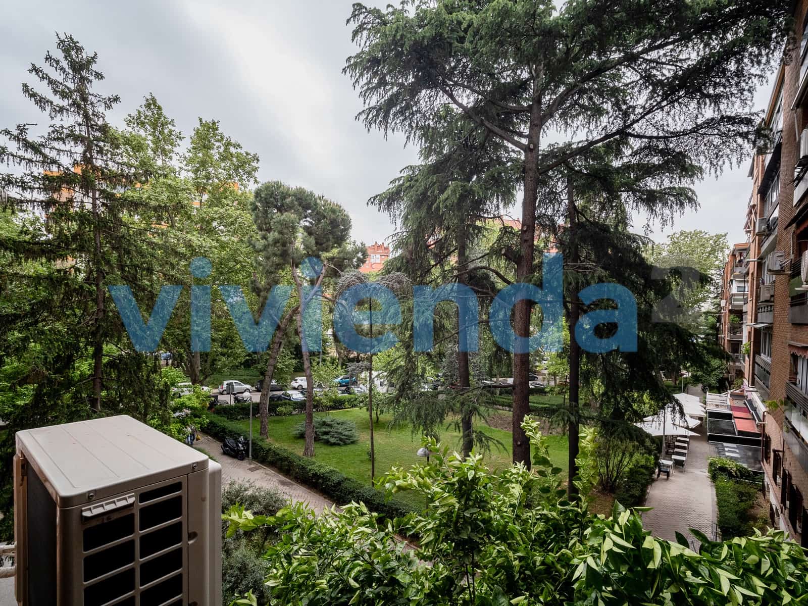 2 sypialnia Mieszkanie na sprzedaż w Miasto Madryt z basenem - 582 500 € (Ref: 9806256)