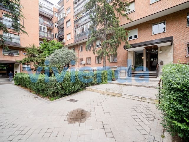 2 chambre Appartement à vendre à Colina, Madrid ville avec piscine - 576 000 € (Ref: 9806256)