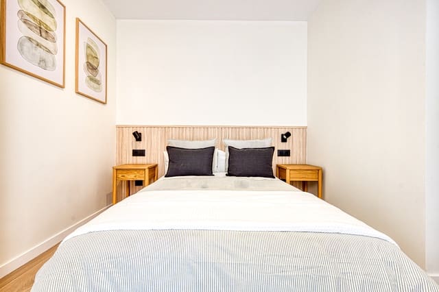 Piso de 3 habitaciones en Embajadores, Madrid ciudad en alquiler - 2.095 € (Ref: 9806259)