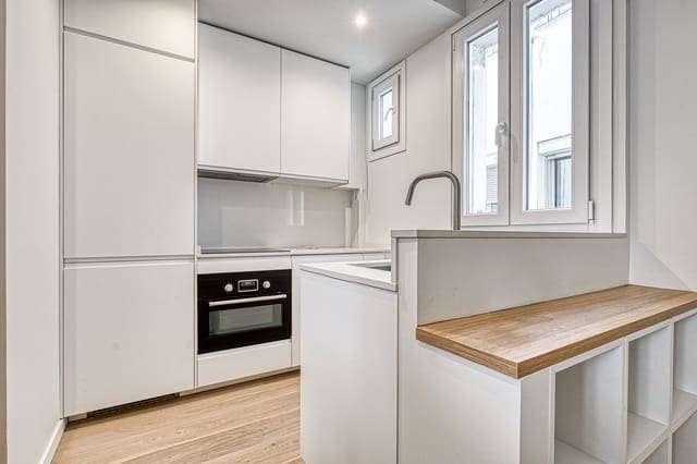 1 bedroom Flat for rent in Rios Rosas, Madrid city - € 1,395 (Ref: 9806261)