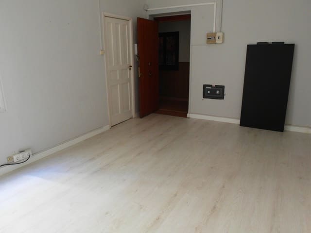 1 makuuhuone Toimisto vuokrattavana paikassa Sol, Madrid kaupunki - 495 € (Ref: 9807812)