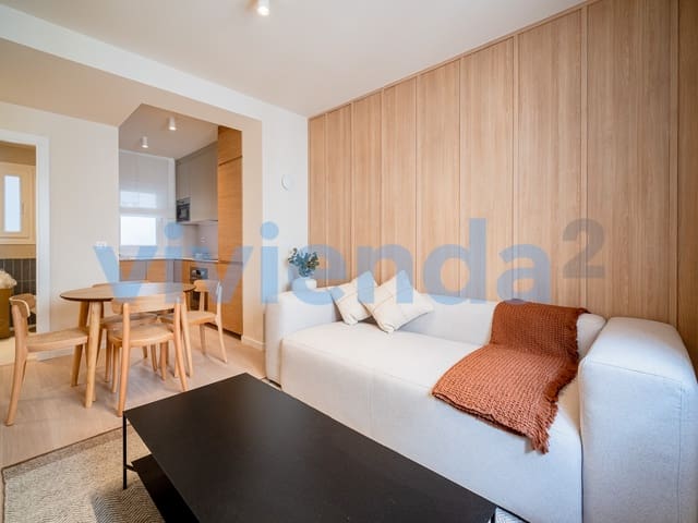Appartement de 3 chambres à louer à Justicia, Madrid ville - 2 495 € (Ref: 9815695)