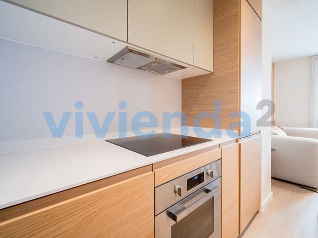 Appartement de 3 chambres à louer à Justicia, Madrid ville - 2 495 € (Ref: 9815695)