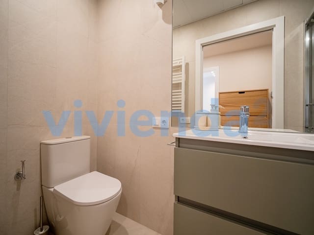 Piso de 3 habitaciones en Delicias, Madrid ciudad en alquiler - 1.845 € (Ref: 9815698)