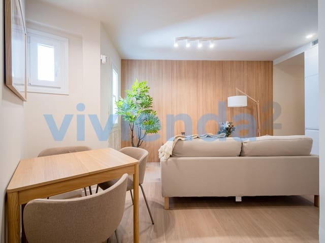 Piso de 3 habitaciones en Delicias, Madrid ciudad en alquiler - 1.845 € (Ref: 9815698)