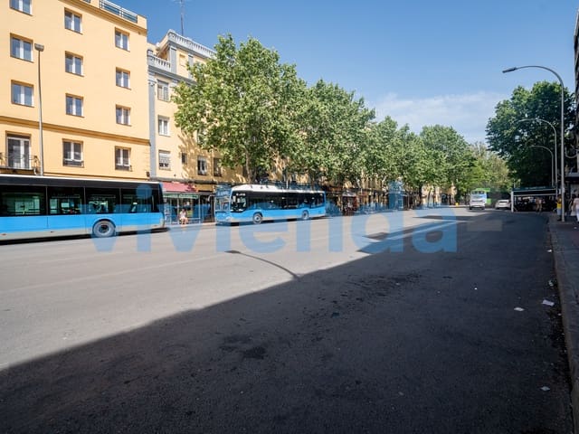 Piso de 3 habitaciones en Delicias, Madrid ciudad en alquiler - 1.845 € (Ref: 9815698)