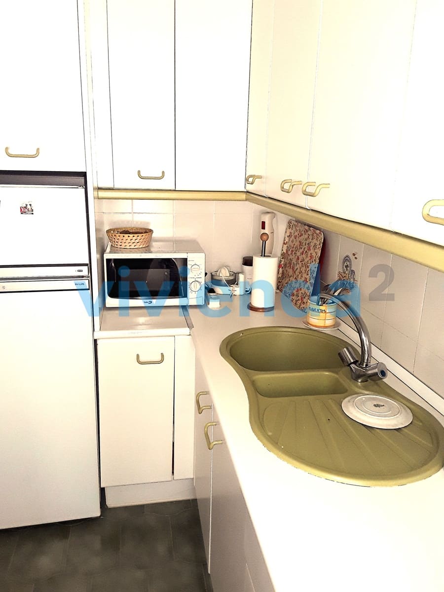 3 slaapkamer Flat te koop in Madrid stad - € 239.000 (Ref: 9817813)
