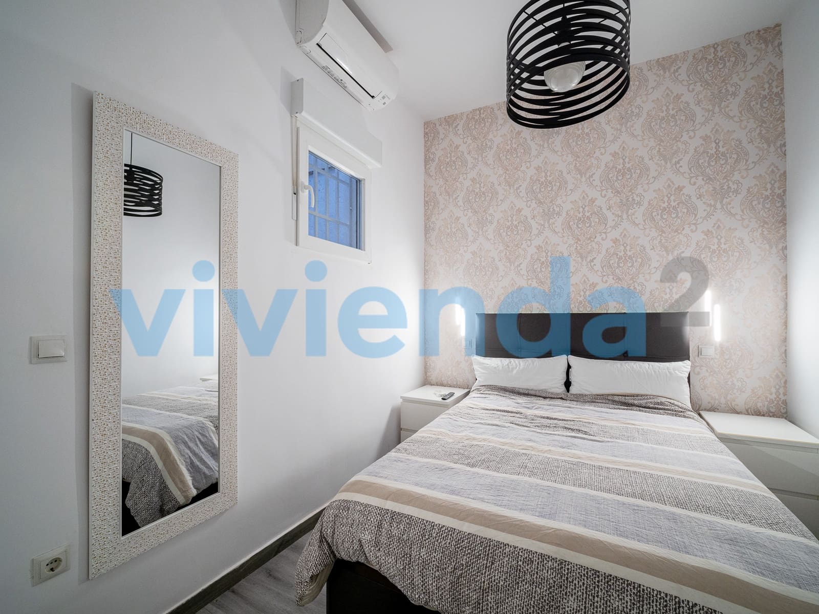 2 quarto Apartamento para arrendar em Madrid cidade - 1 650 € (Ref: 9820040)