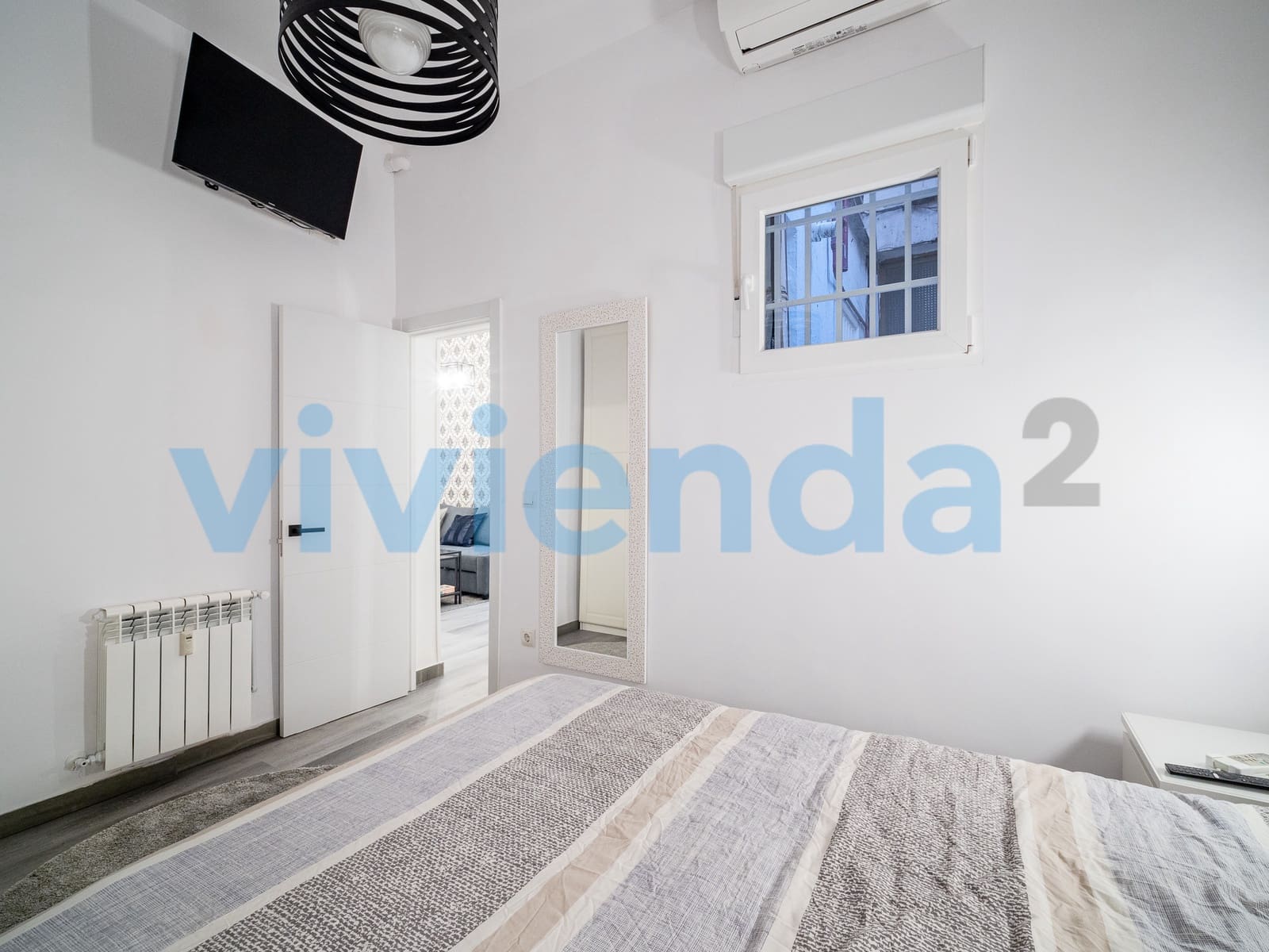 2 quarto Apartamento para arrendar em Madrid cidade - 1 650 € (Ref: 9820040)