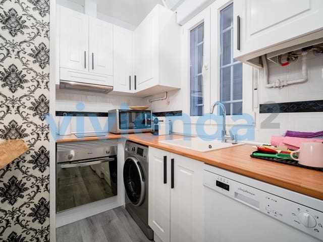 2 quarto Apartamento para arrendar em Argüelles, Madrid cidade - 1 650 € (Ref: 9820040)