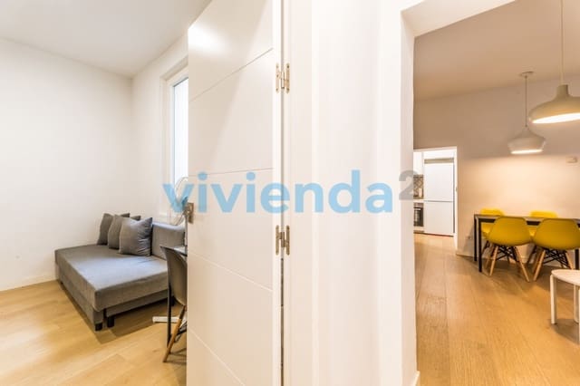 3 soveværelse Lejlighed til leje i Embajadores, Madrid by - € 1.450 (Ref: 9820041)