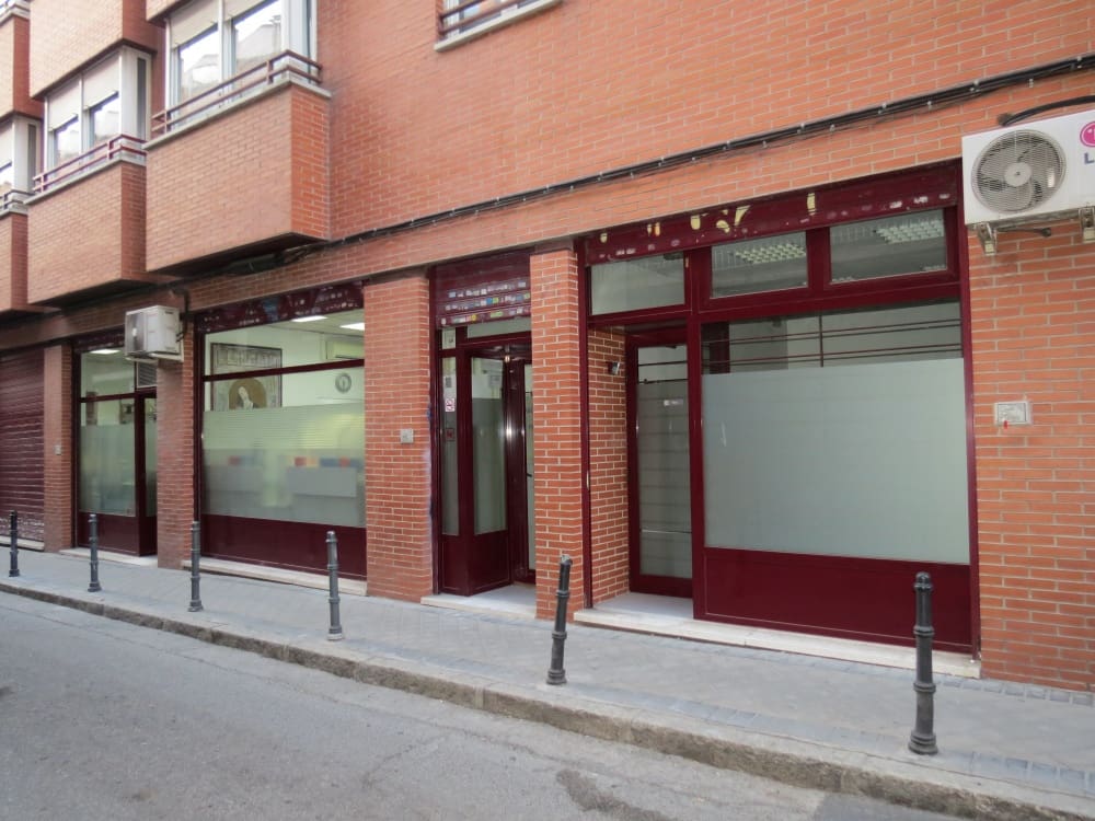 Virksomhed til leje i Madrid by - € 490 (Ref: 9822399)