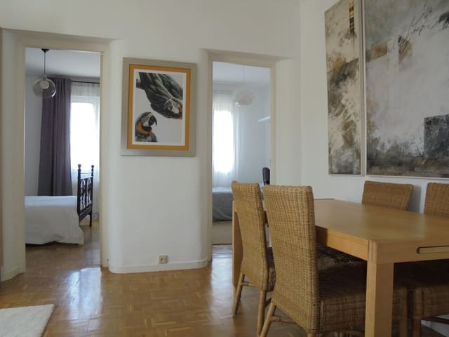 Appartement de 3 chambres à louer à Nueva España, Madrid ville - 1 600 € (Ref: 9828792)
