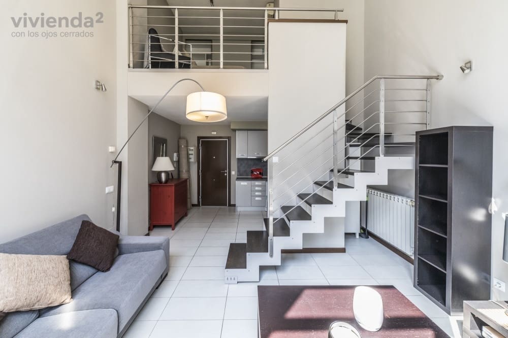 1 sypialnia Mieszkanie do wynajęcia w Miasto Madryt z basenem garażem - 1 200 € (Ref: 9828793)
