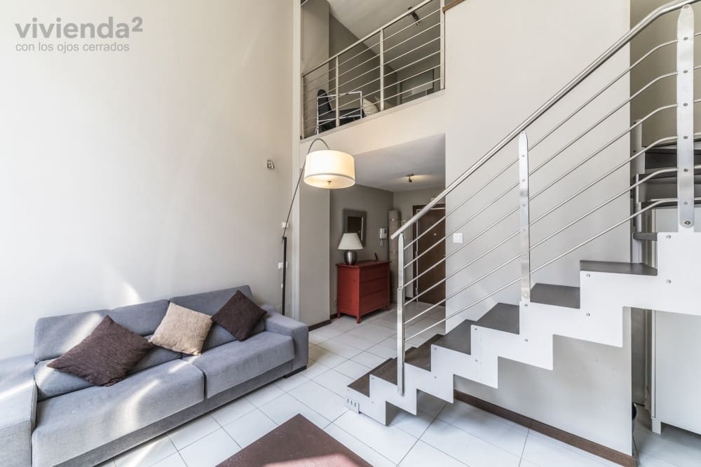 1 sypialnia Mieszkanie do wynajęcia w Miasto Madryt z basenem garażem - 1 200 € (Ref: 9828793)