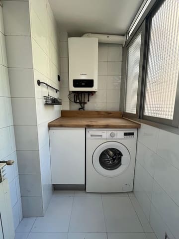 2 makuuhuone Asunto vuokrattavana paikassa Ventas, Madrid kaupunki - 1 200 € (Ref: 9831065)