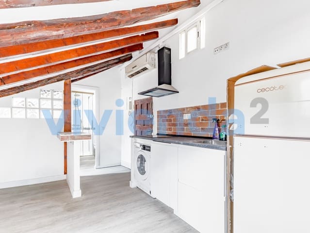 1 Zimmer Penthouse zu verkaufen in Universidad, Madrid Stadt - 415.000 € (Ref: 9833430)