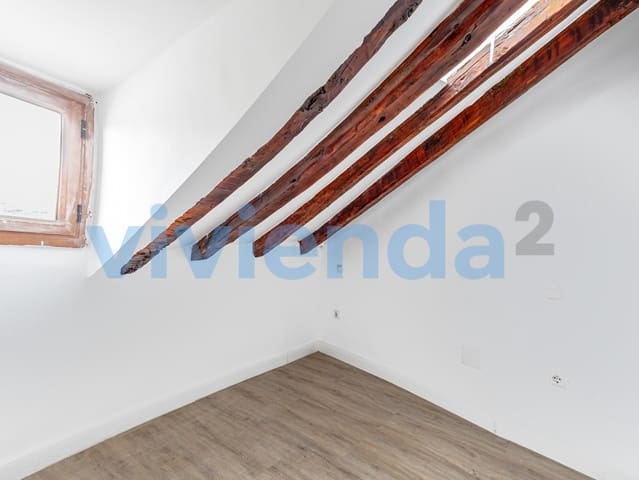 1 Zimmer Penthouse zu verkaufen in Universidad, Madrid Stadt - 415.000 € (Ref: 9833430)