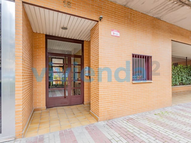 3 sypialnia Mieszkanie na sprzedaż w Legazpi, Miasto Madryt z basenem garażem - 782 000 € (Ref: 9833431)