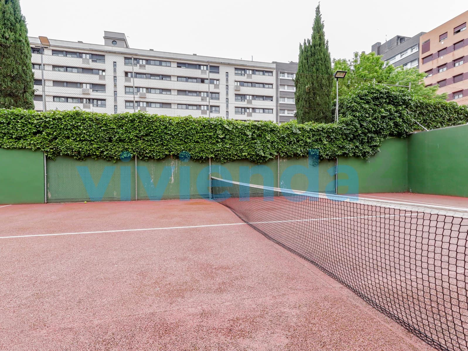 3 bedroom Flat for sale in Madrid city with pool garage - € 782,000 (Ref: 9833431)