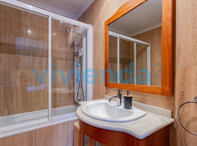 3 sypialnia Mieszkanie na sprzedaż w Legazpi, Miasto Madryt z basenem garażem - 782 000 € (Ref: 9833431)