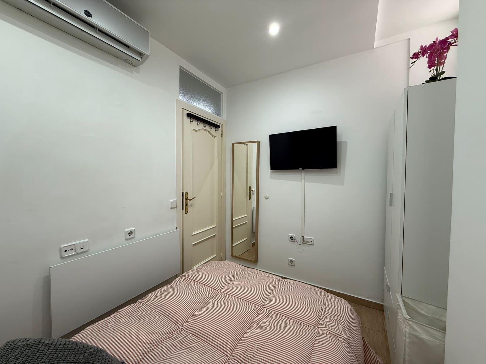 1 Zimmer Wohnung zu vermieten in Madrid Stadt - 1.250 € (Ref: 9833436)