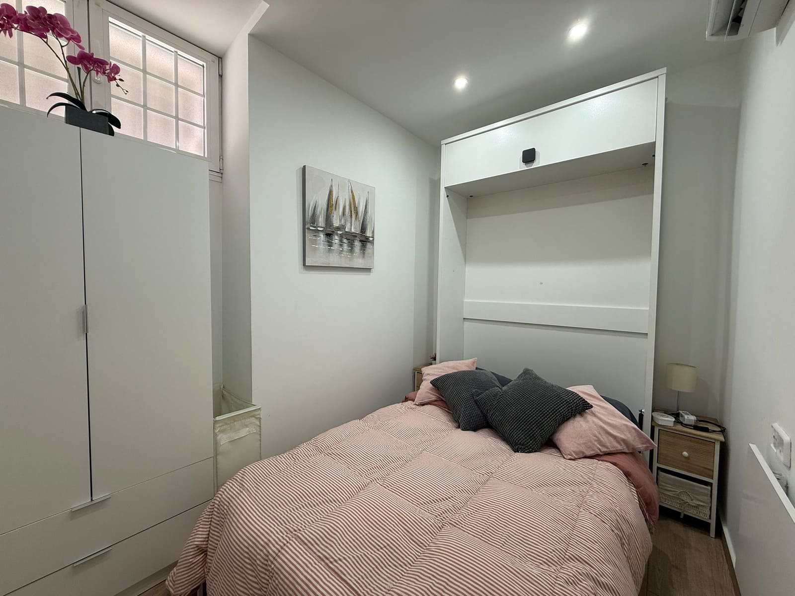 1 Zimmer Wohnung zu vermieten in Madrid Stadt - 1.250 € (Ref: 9833436)