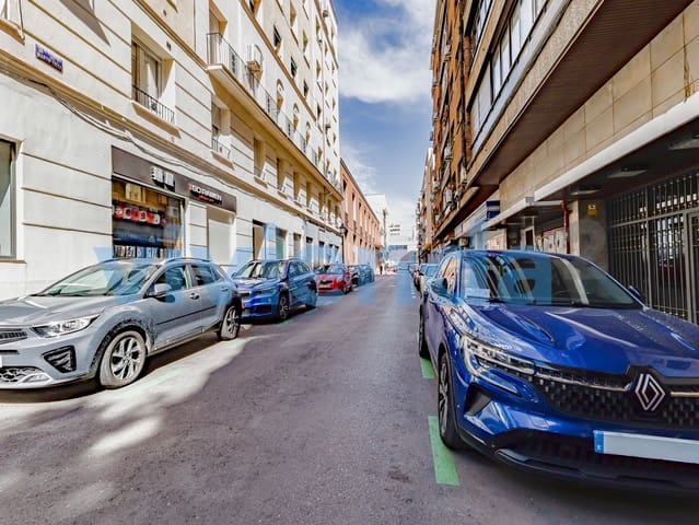 6 Zimmer Wohnung zu verkaufen in Palos de Moguer, Madrid Stadt - 1.089.000 € (Ref: 9836158)