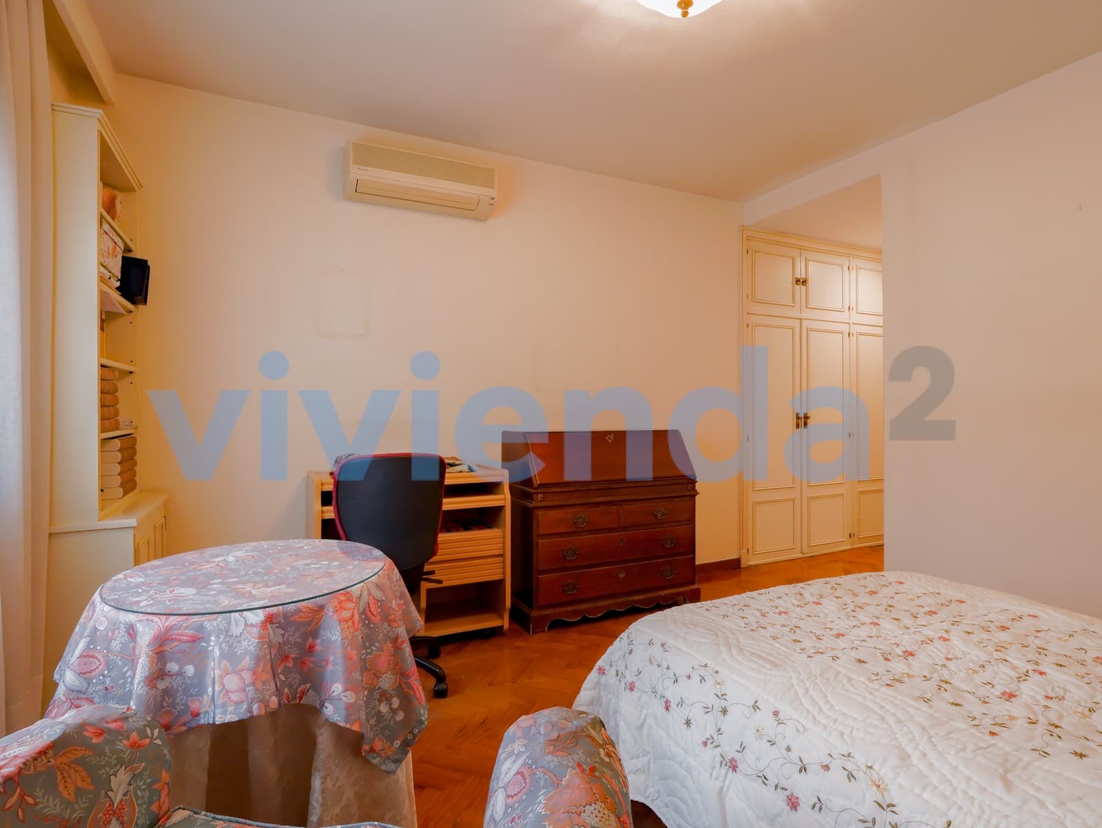 3 bedroom Flat for sale in Madrid city with garage - € 1,245,000 (Ref: 9836159)