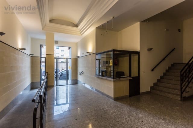 Garasje til leie i Vallehermoso, Madrid by - € 150 (Ref: 9836160)