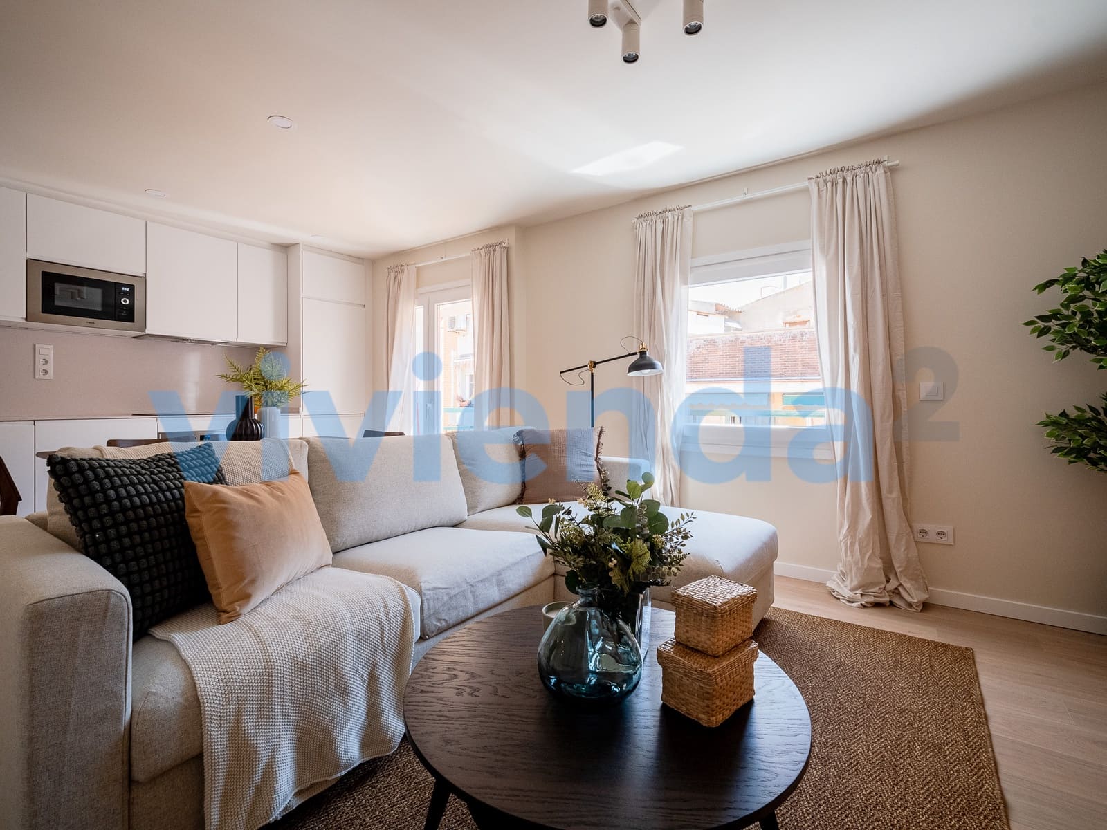 3 soverom Leilighet til leie i Madrid by - € 1 895 (Ref: 9842704)